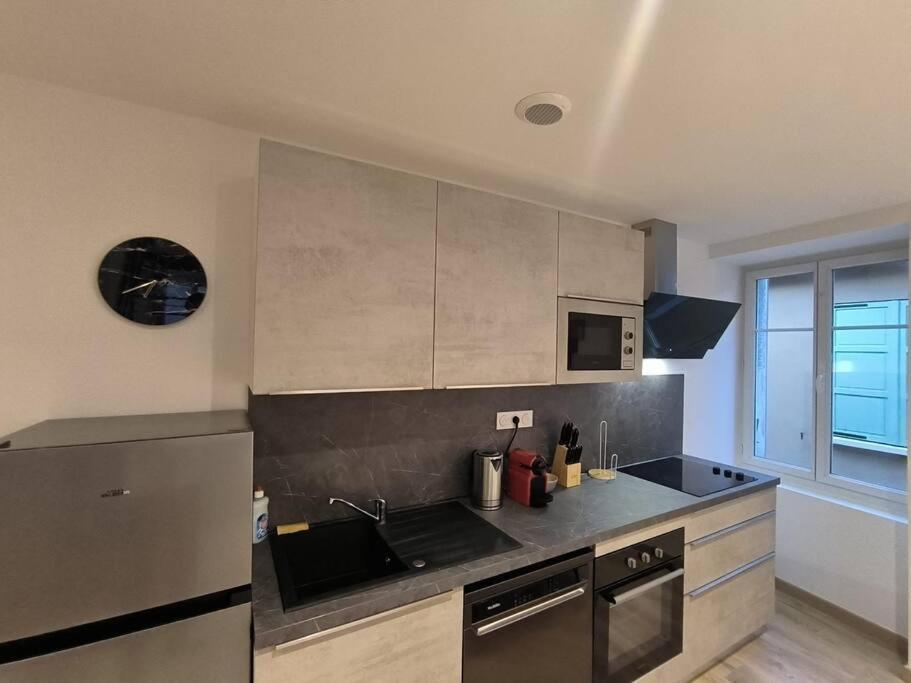 T2 -55M2- Elegant Et Chaleureux Apartment Montbrison Exterior foto